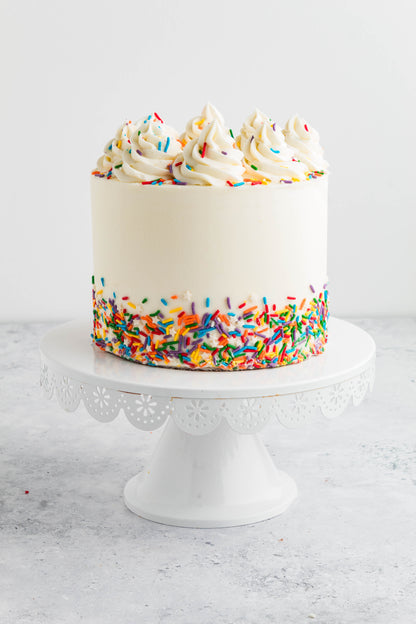 Classic Party Cake - Baking and Decorating Kit